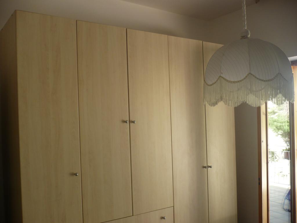 Appartamento Michela Brenzone sul Garda Habitación foto