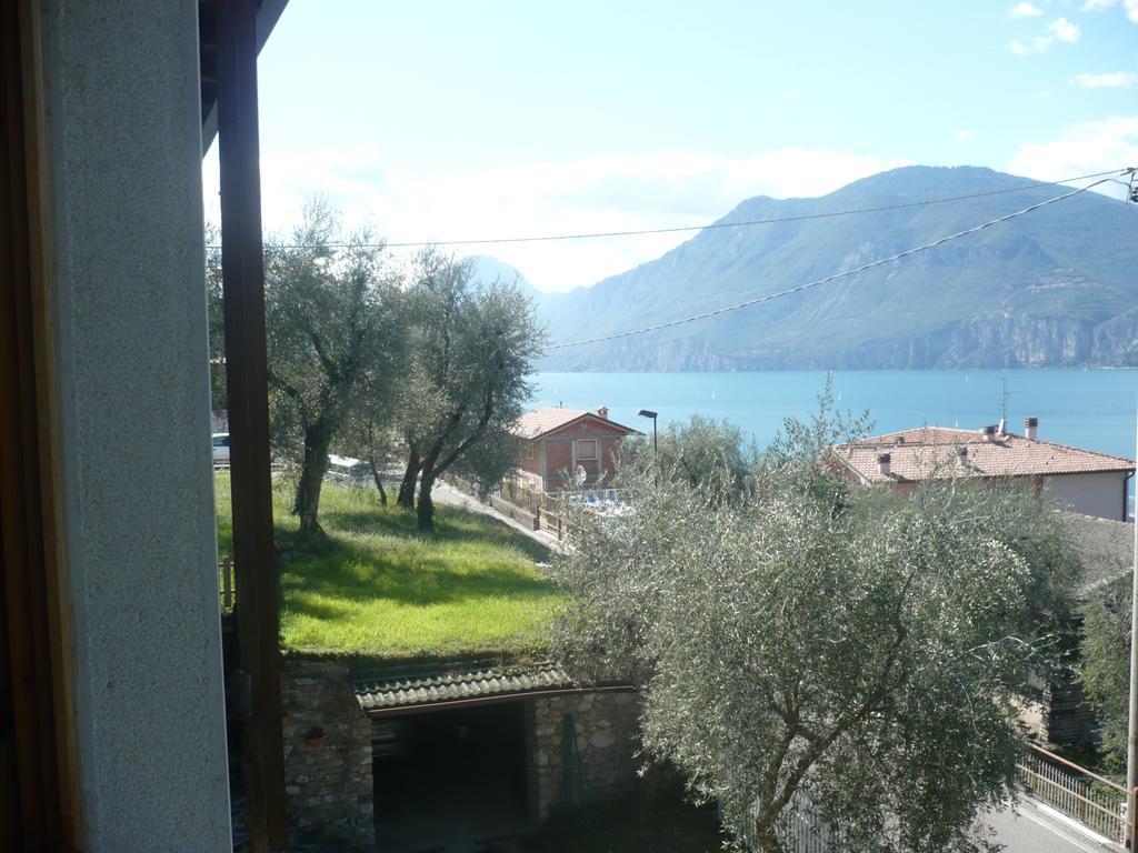 Appartamento Michela Brenzone sul Garda Habitación foto